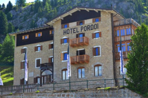 Отель Hotel Pordoi Passo Pordoi, Канацеи